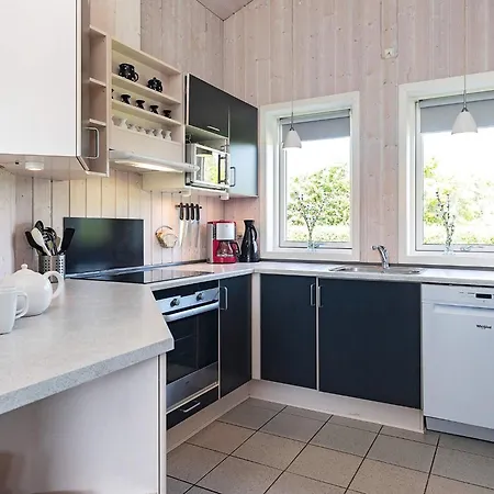 10 Person In Rudkobing-by Traum Feriehus Spodsbjerg